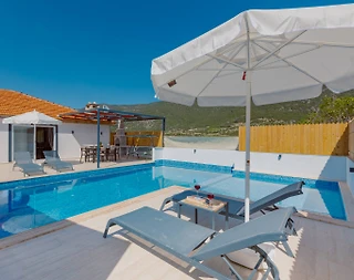 Kaş İkizce'de Sakin Konumda, Özel Havuzlu, 2+1 Villa - 4