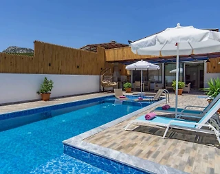 Kaş İkizce'de Sakin Konumda, Özel Havuzlu ve Jakuzili, Şık Villa - 5