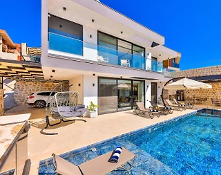 Kaş İncebel'de Huzurlu Doğada, Özel Havuzlu, Lüks Villa - 1