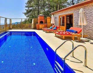 Kaş İslamlar'da Ahşap Tasarımlı, Özel Havuzlu, Jakuzili Villa - 3