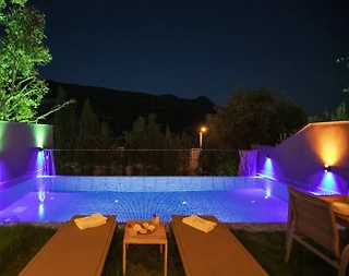 Kaş İslamlar'da Balayı Çiftlerine Uygun, Özel Havuzlu, Jakuzili Villa - 3