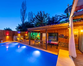 Kaş İslamlar'da Balayı Çiftlerine Uygun, Özel Havuzlu, Lüks Villa - 2