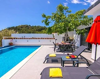 Kaş İslamlar'da Çiftlere Uygun, Özel Havuzlu, Keyifli Villa - 2