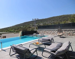 Kaş İslamlar'da Balayı Çiftlerine Uygun, Özel Havuzlu, Konforlu Villa - 2