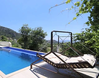 Kaş İslamlar'da Orman Manzaralı, Özel Havuzlu, Nezih Villa - 4