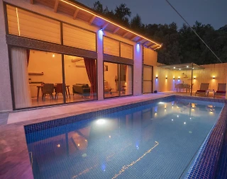 Kaş İslamlar'da Balayı Çiftlerine Uygun, Özel Havuzlu, Şık Villa - 2