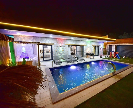Kaş İslamlar'da Balayı Çiftlerine Uygun, Özel Havuzlu, Taş Villa - 1