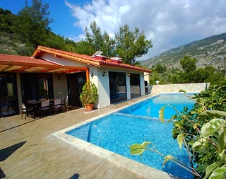 Kaş İslamlar'da Benzersiz Doğa İçerisinde, Özel Havuzlu, Lüks Villa - 1