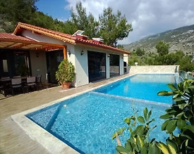 Kaş İslamlar'da Benzersiz Doğa İçerisinde, Özel Havuzlu, Lüks Villa - 2