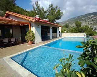 Kaş İslamlar'da Benzersiz Doğa İçerisinde, Özel Havuzlu, Lüks Villa - 2