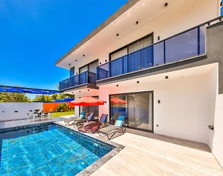 Kaş İslamlar'da Çekirdek Ailelere Uygun, Özel Havuzlu, 2+1 Villa - 1