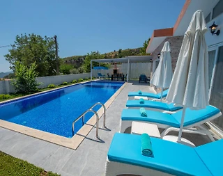 Kaş İslamlar'da Sakin Konumda, Özel Havuzlu, Modern Villa - 2
