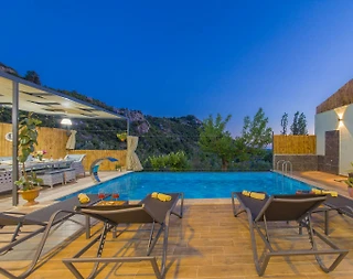 Kaş İslamlar'da Çekirdek Ailelere Uygun, Özel Havuzlu, Modern Villa - 5