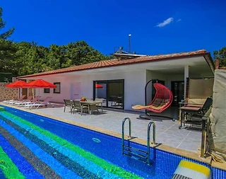 Kaş İslamlar'da Çekirdek Ailelere Uygun, Özel Havuzlu, Modern Villa - 5