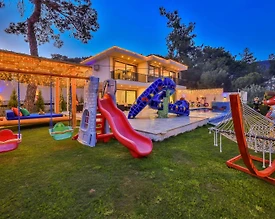 Kaş İslamlar'da Sakin Konumda, Özel Havuzlu, Modern Tasarımlı Villa - 2