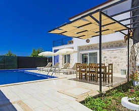 Kaş İslamlar'da Deniz Manzaralı, Özel Havuzlu, 4 Kişilik Villa - 3