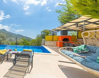 Kaş İslamlar'da Doğa İçerisinde, Açık ve Kapalı Havuzlu, Şık Villa - 3