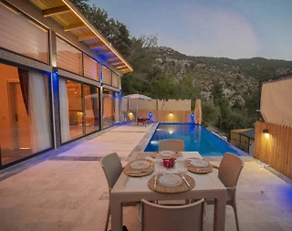 Kaş İslamlar'da Doğa İçerisinde, Özel Havuzlu, Jakuzili Villa - 3