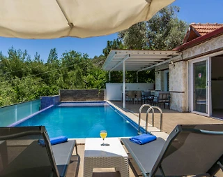 Kaş İslamlar'da Doğa İle İç İçe, Özel Havuzlu, Kiralık Villa - 4