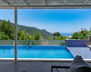 Kaş İslamlar'da Doğa İle İç İçe, Özel Havuzlu, Kiralık Villa - 5