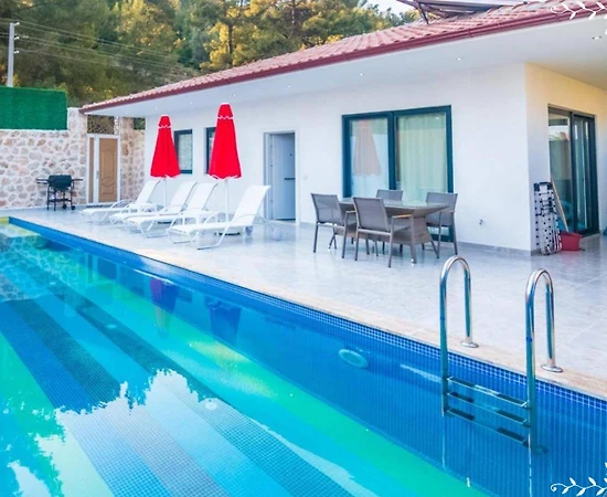 Kaş İslamlar'da Doğa İçerisinde, Özel Havuzlu, Kiralık Villa - 1