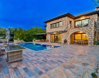 Kaş İslamlar'da Doğa İçerisinde, Özel Havuzlu, Taş Villa - 3