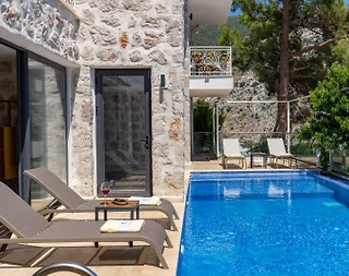 Kaş İslamlar'da Doğa İle İç İçe, Kapalı Havuzlu, Ferah Villa - 4