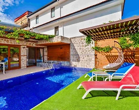 Kaş İslamlar'da Doğa İle İç İçe, Özel Havuzlu, Jakuzili Balayı Villası - 2