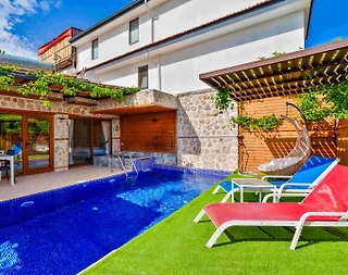 Kaş İslamlar'da Doğa İle İç İçe, Özel Havuzlu, Jakuzili Balayı Villası - 2