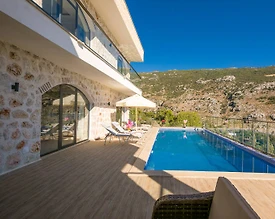 Kaş İslamlar'da Doğa İle İç İçe, Özel Havuzlu, Jakuzili Villa - 3
