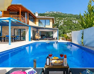 Kaş İslamlar'da Doğa ile İç İçe, Özel Havuzlu, Modern Villa - 4
