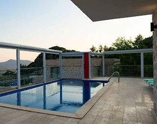 Kaş İslamlar'da Doğa İle İç İçe, Özel Havuzlu, Kiralık Villa - 2