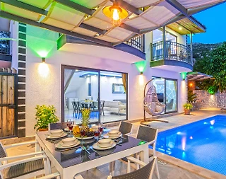 Kaş İslamlar'da Doğa İle İç İçe, Özel Havuzlu, Deniz Manzaralı Villa - 2