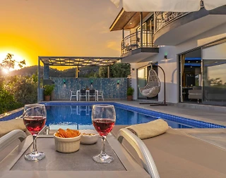 Kaş İslamlar'da Doğa İle İç İçe, Özel Havuzlu, Deniz Manzaralı Villa - 4