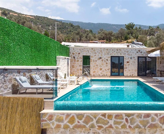 Kaş İslamlar'da Doğa Manzaralı, Özel Havuzlu, Ferah Villa - 1