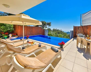 Kaş İslamlar'da Doğa Manzaralı, Özel Havuzlu, Jakuzili Villa - 2