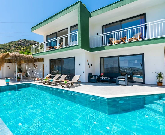Kaş İslamlar'da Doğa Manzaralı, Özel Havuzlu, Konforlu Villa - 1
