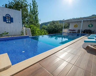 Kaş İslamlar'da Doğa Manzaralı, Özel Havuzlu, Tatil Villası - 3