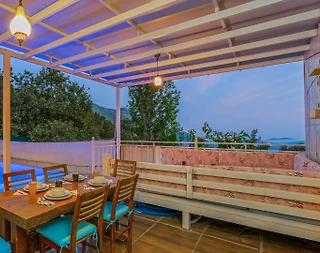 Kaş İslamlar'da Doğa Manzaralı, Özel Havuzlu, Tatil Villası - 5