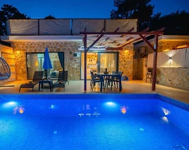 Kaş İslamlar'da Doğayla Baş Başa, Özel Havuzlu, 4 Kişilik Villa - 2