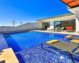 Kaş İslamlar'da Doğayla Baş Başa, Özel Havuzlu, Balayı Villası - 1