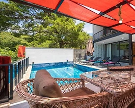 Kaş İslamlar'da Doğayla İç İçe, Özel Havuzlu, 2+1 Kiralık Villa  - 2