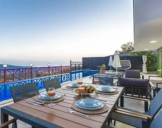 Kaş İslamlar'da Enfes Deniz Manzaralı, Özel Havuzlu, 2+1 Şık Villa - 2