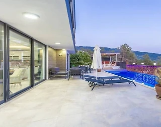 Kaş İslamlar'da Enfes Deniz Manzaralı, Özel Havuzlu, 2+1 Şık Villa - 3