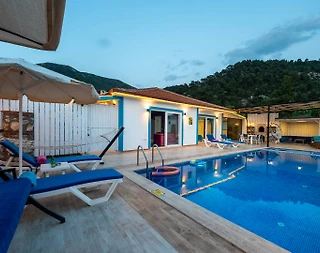 Kaş İslamlar'da Enfes Doğa İçerisinde, Özel Havuzlu, 4 Kişilik Ev - 2