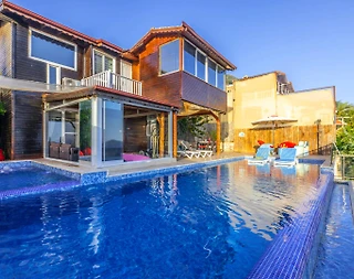 Kaş İslamlar'da Enfes Doğa Manzaralı, Özel Havuzlu, Konforlu Villa - 1