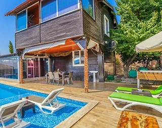 Kaş İslamlar'da Enfes Doğa Manzaralı, Özel Havuzlu, Konforlu Villa - 1