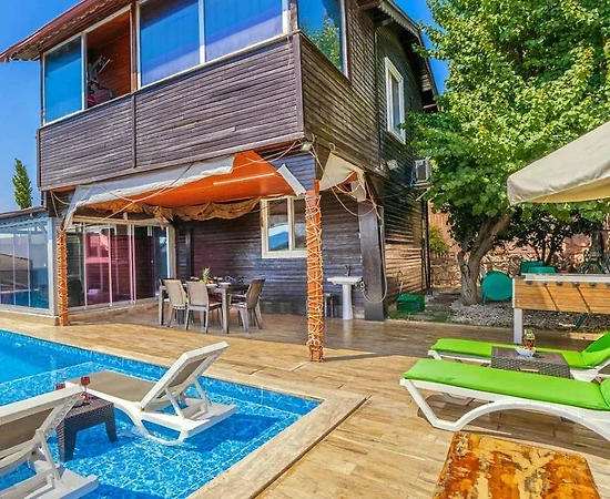 Kaş İslamlar'da Enfes Doğa Manzaralı, Özel Havuzlu, Konforlu Villa - 1