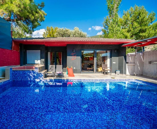 Kaş İslamlar'da Enfes Doğada, Özel Havuzlu, Balayı Villası - 1