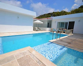 Kaş İslamlar'da Ferah Konumda, Özel Havuzlu, Modern Villa - 2